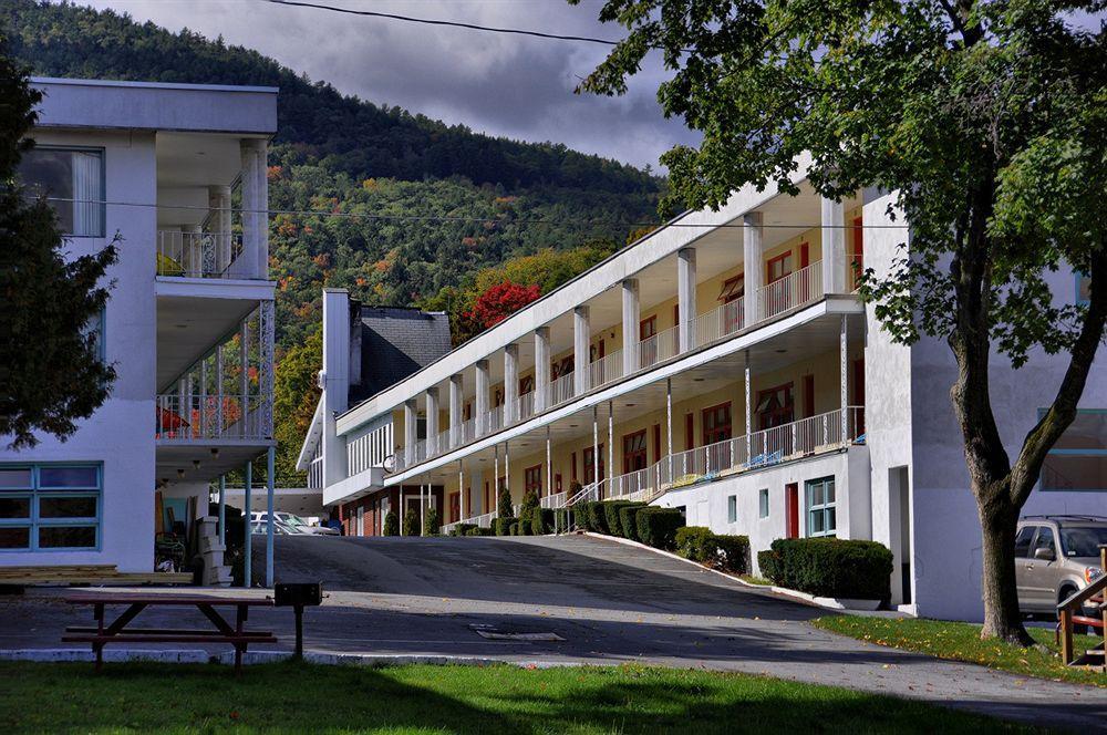 O'Sullivan'S Motel Озеро Джордж Экстерьер фото