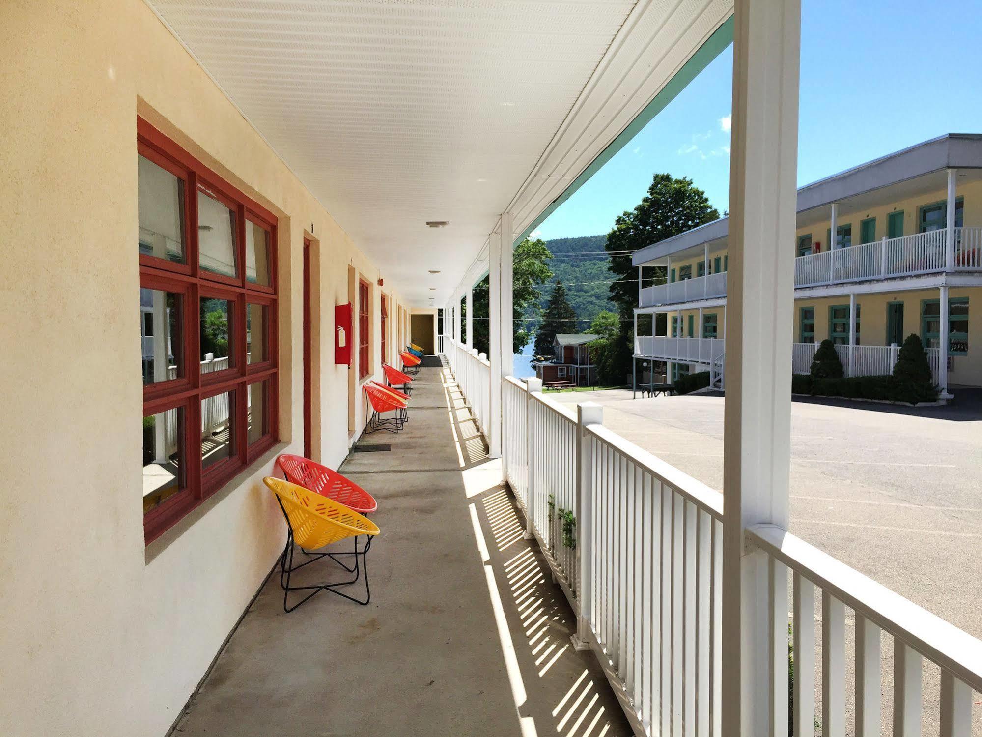 O'Sullivan'S Motel Озеро Джордж Экстерьер фото